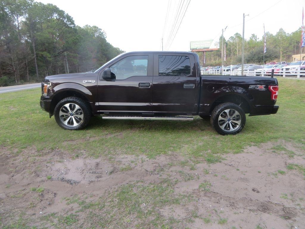 Ford F-150Supercrew - View 1