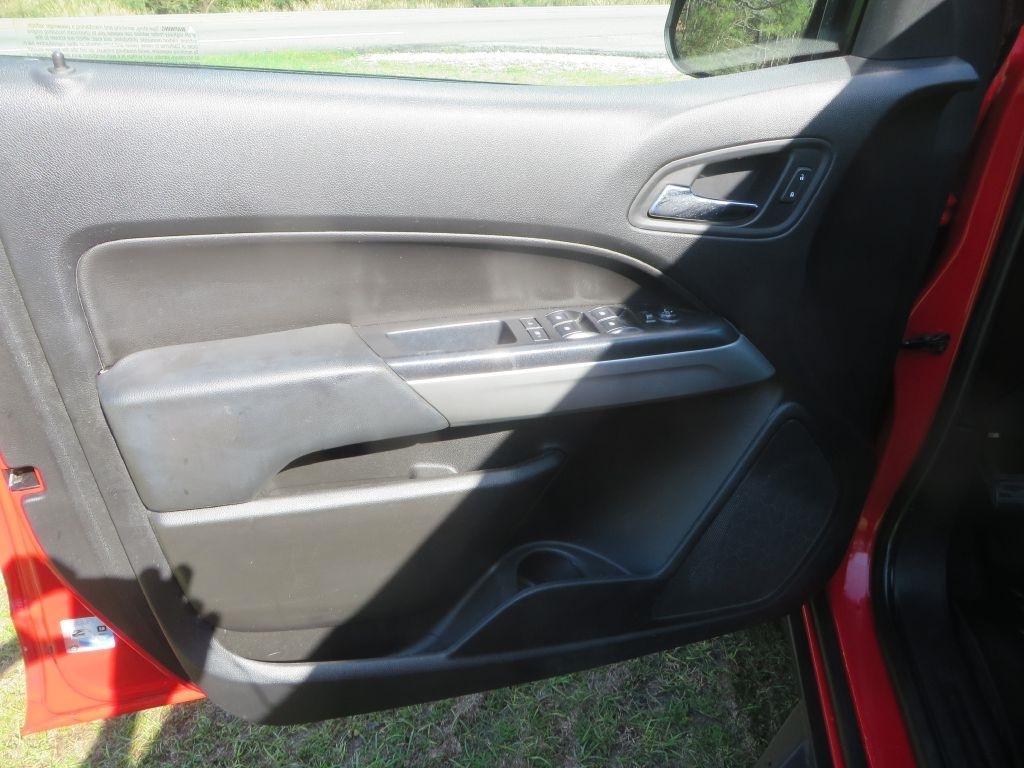 Chevrolet Coloradolt - Thumbnail 13