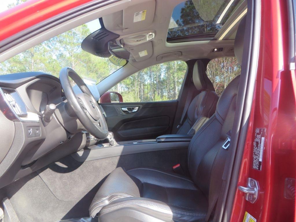 Volvo Xc60T6 Inscription - Thumbnail 9