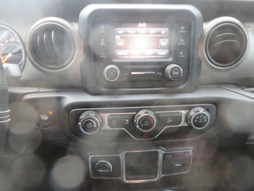 Jeep Wrangler Unlimitedsport - Thumbnail 20