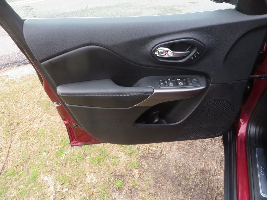 Jeep Cherokeelimited - Thumbnail 10