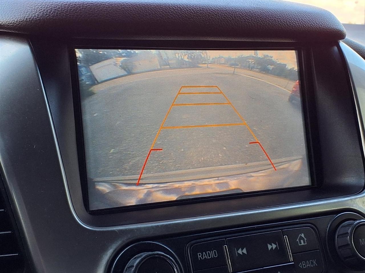 Chevrolet Suburbanlt 2Wd - Thumbnail 7