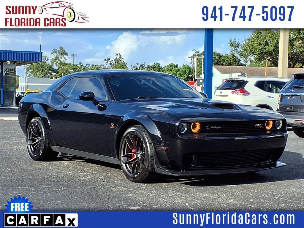 Dodge Challenger2Dr Cpe R/T Scat Pack - View 1