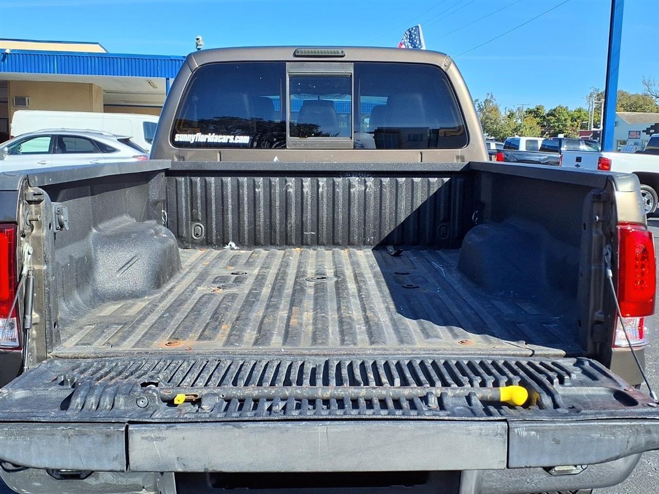 Ford F-250 Sdlariat Crew Cab 4Wd - Thumbnail 15