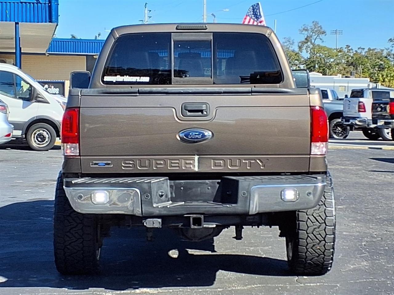 Ford F-250 Sdlariat Crew Cab 4Wd - Thumbnail 16