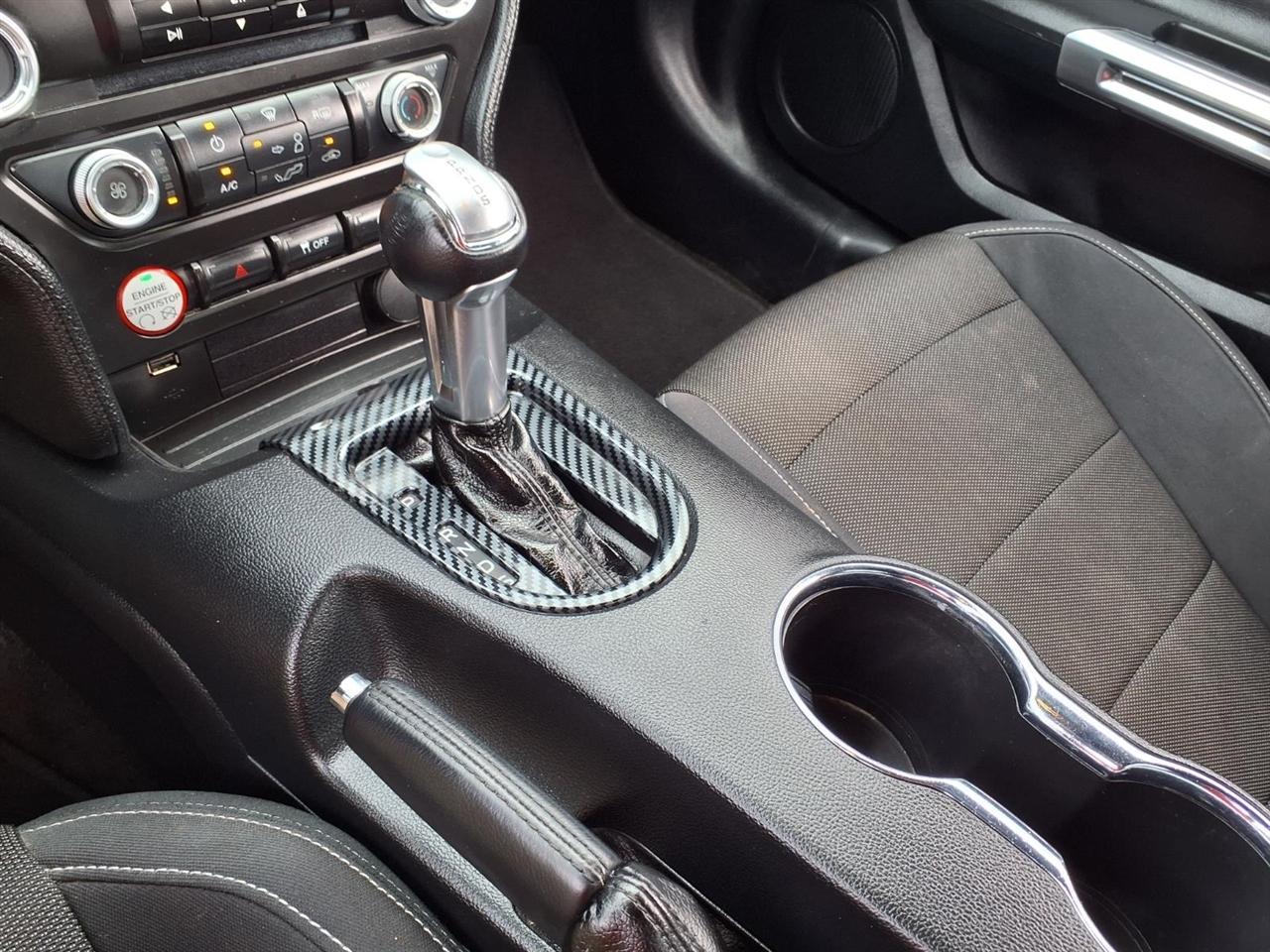 Ford Mustang - Thumbnail 8