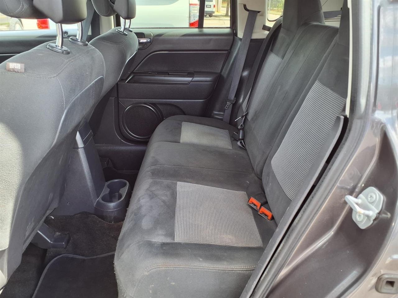 Jeep Compass - Thumbnail 12