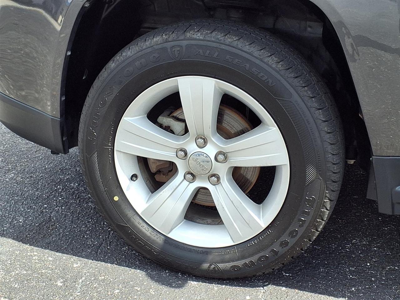 Jeep Compass - Thumbnail 20