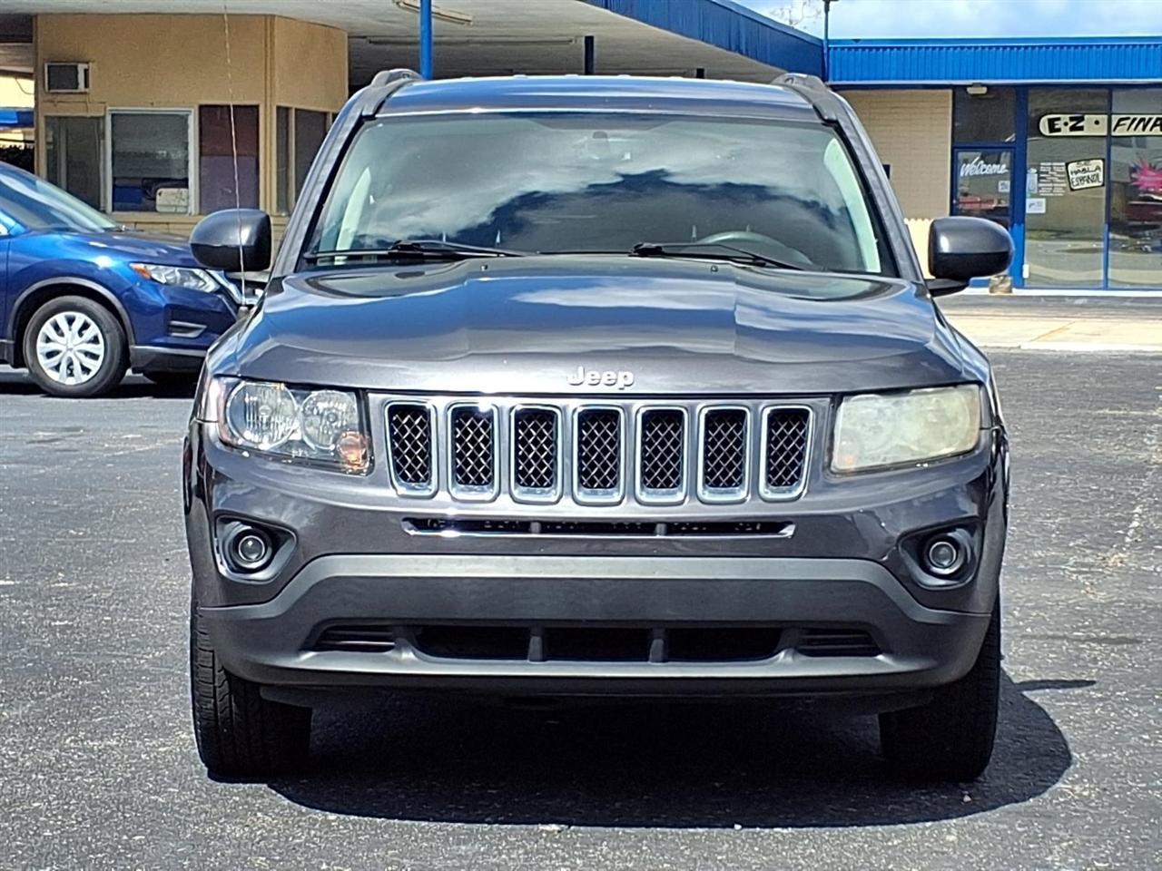 Jeep Compass - Thumbnail 2