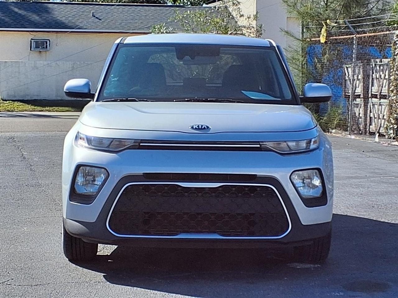 Kia Souls - Thumbnail 2