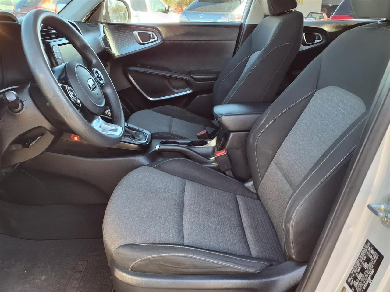 Kia Souls - Thumbnail 9