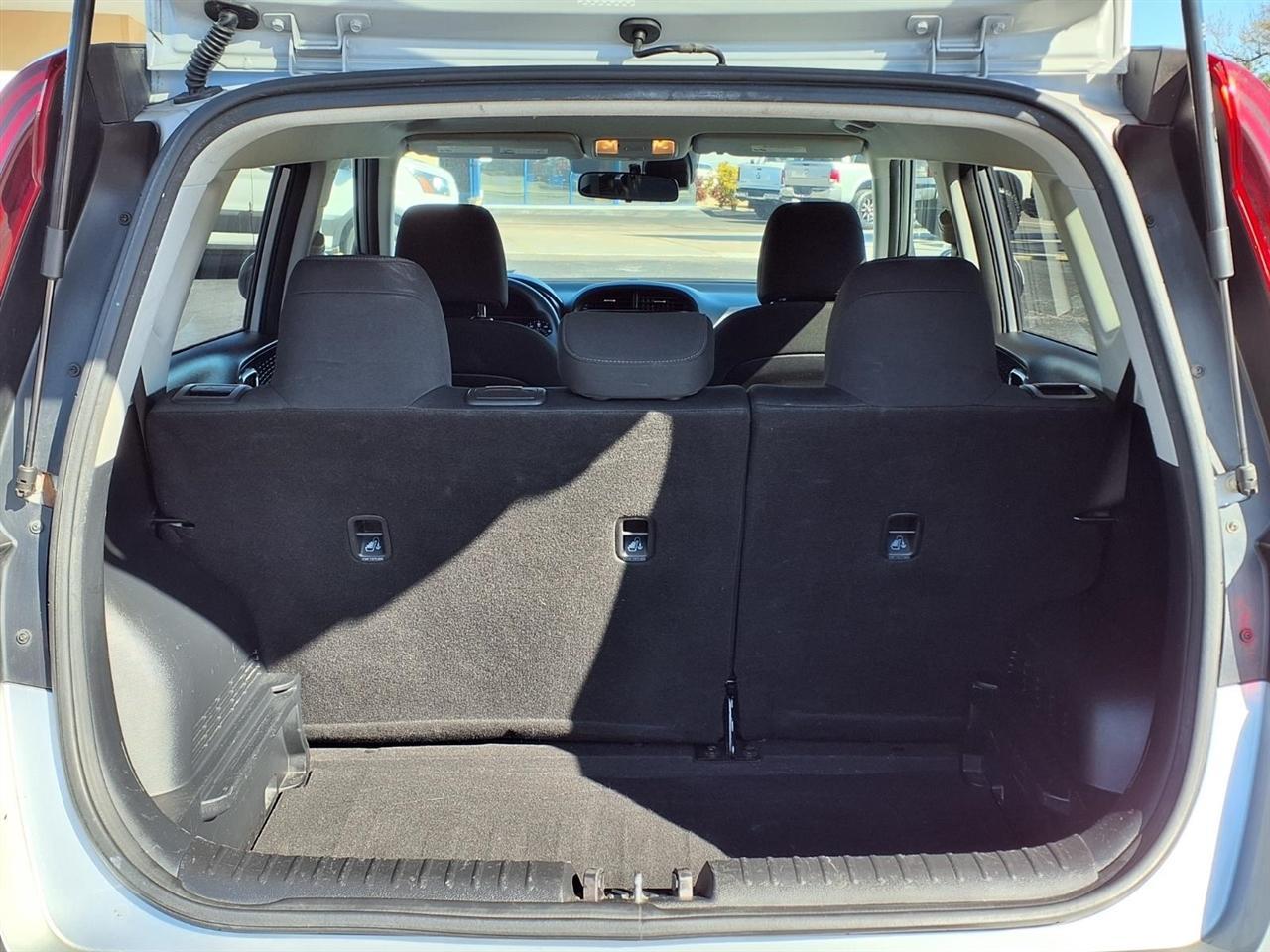 Kia Souls - Thumbnail 14