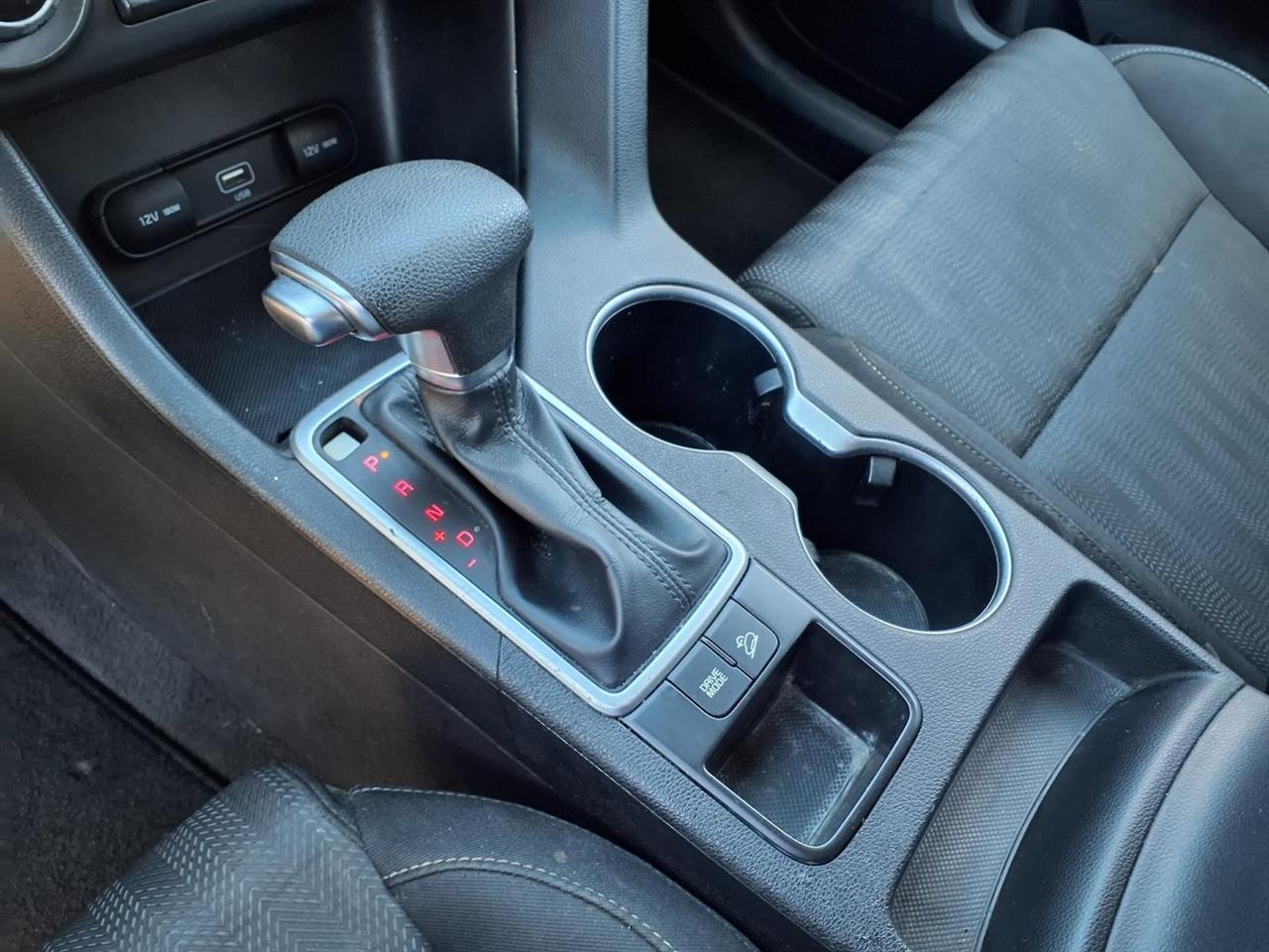 Kia Sportage - Thumbnail 9