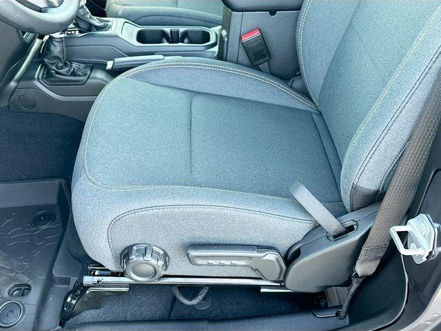 Jeep Wrangler Sport 4Wd - Thumbnail 14