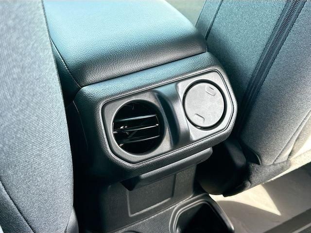 Jeep Wrangler Sport 4Wd - Thumbnail 18