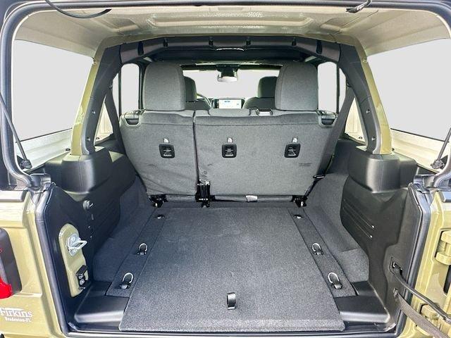 Jeep Wrangler Rubicon 4Wd - Thumbnail 6