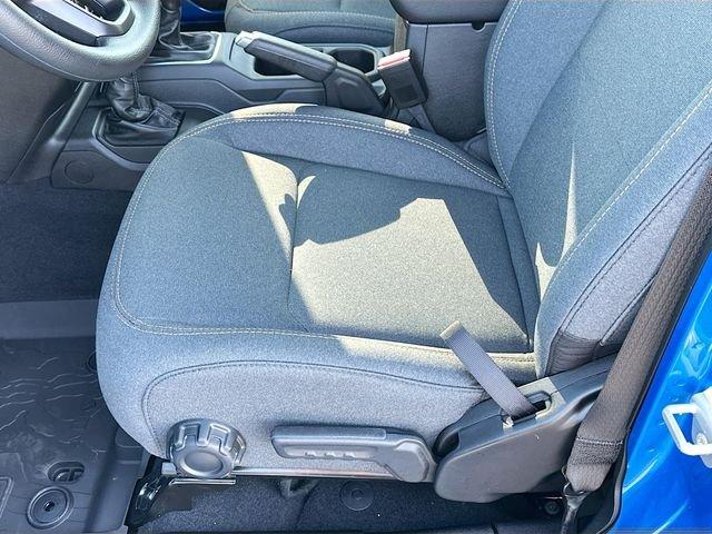 Jeep Wrangler Sport 4Wd - Thumbnail 14