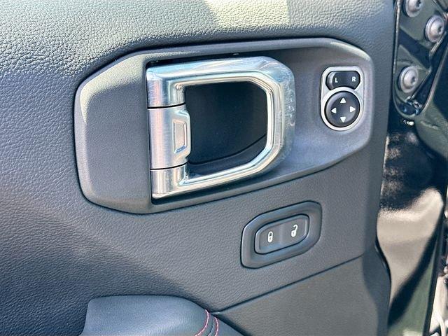 Jeep Wrangler 392 With Navigation & 4Wd - Thumbnail 14