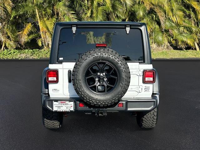 Jeep Wrangler Willys 4Wd - Thumbnail 5