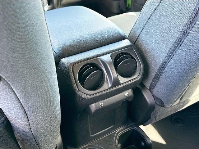 Jeep Wrangler Sport S 4Wd - Thumbnail 18