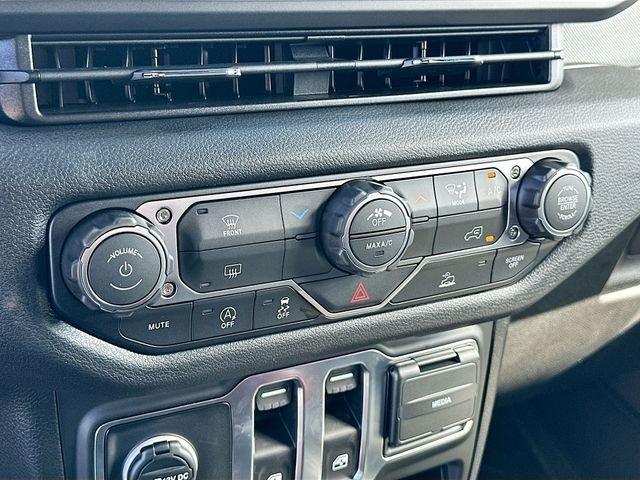 Jeep Wrangler Sport S 4Wd - Thumbnail 11