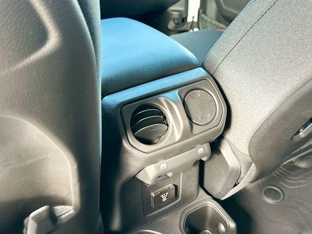 Jeep Wrangler Rubicon 4Wd - Thumbnail 18