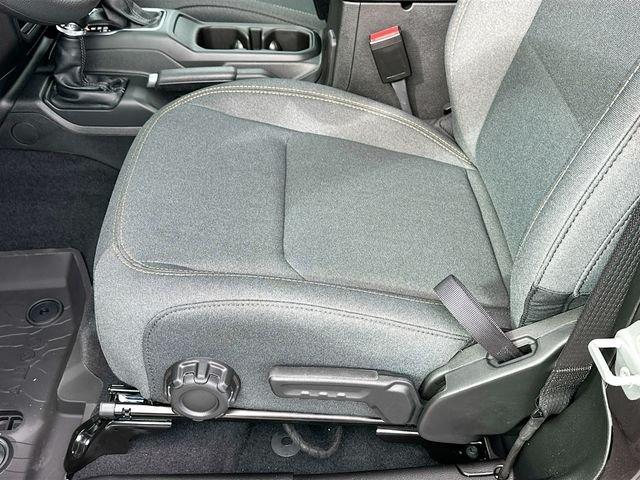 Jeep Wrangler Sport 4Wd - Thumbnail 14