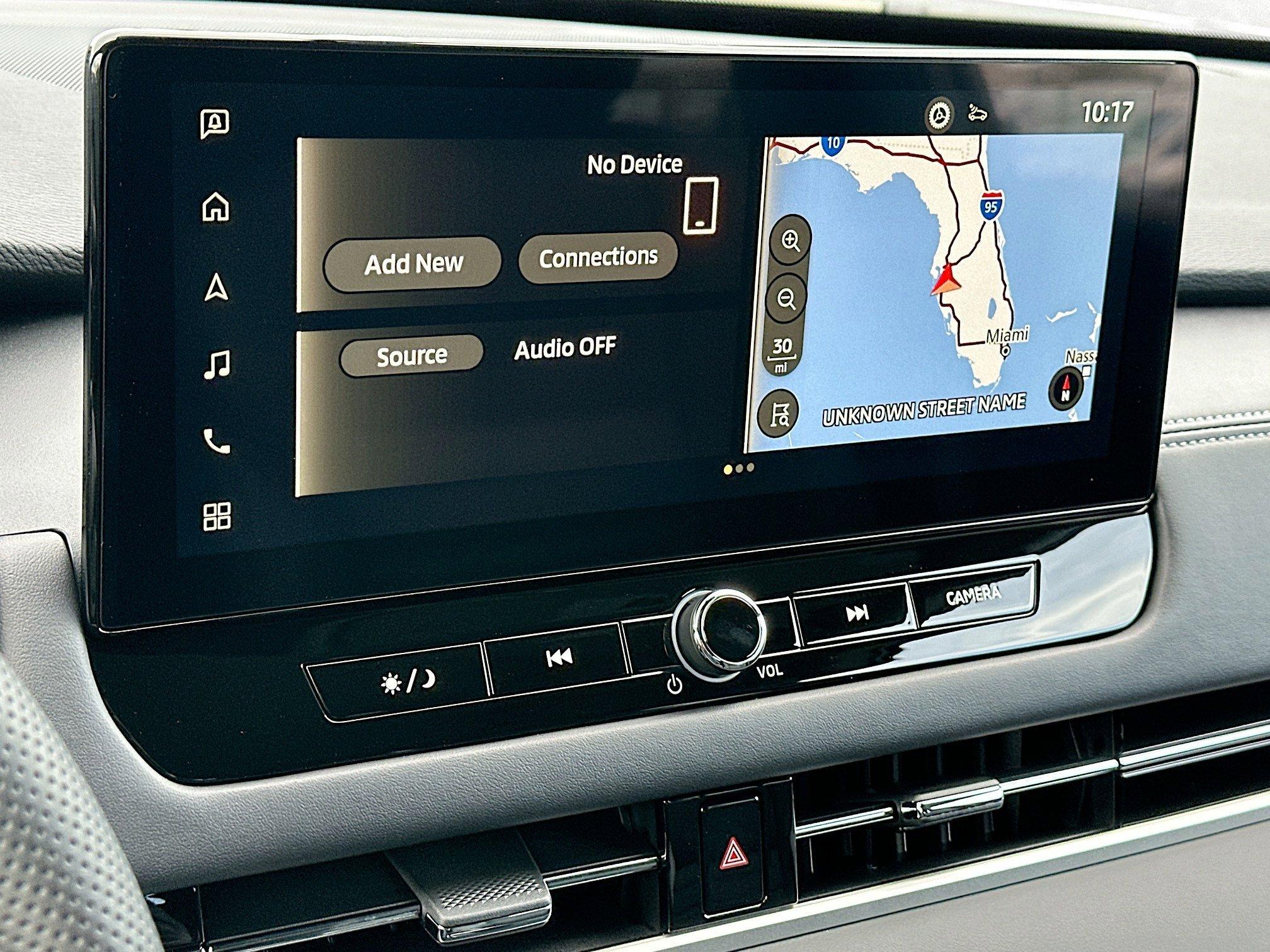 Mitsubishi Outlander Se With Navigation - Thumbnail 11
