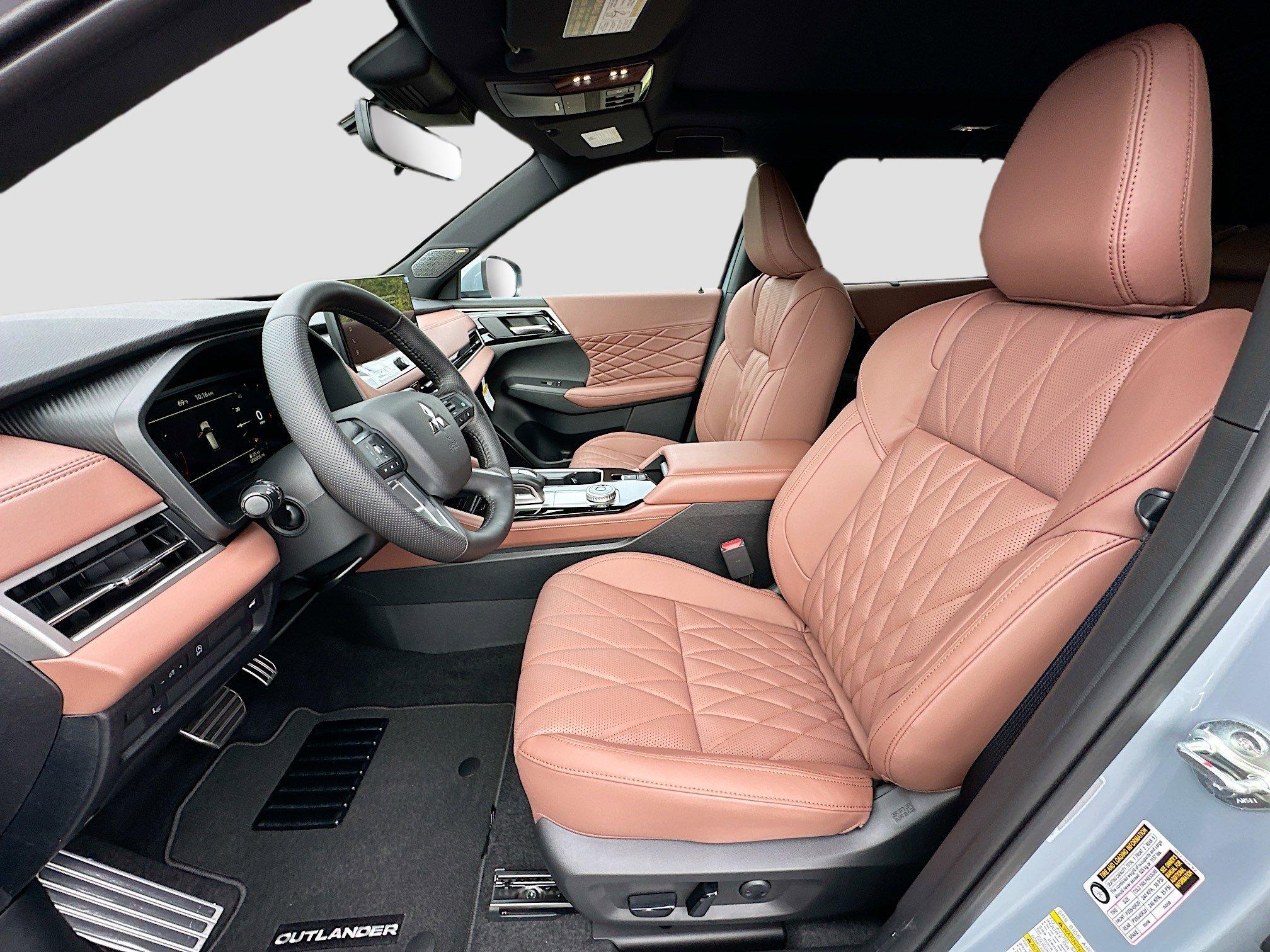 Mitsubishi Outlander Sel With Navigation - Thumbnail 16