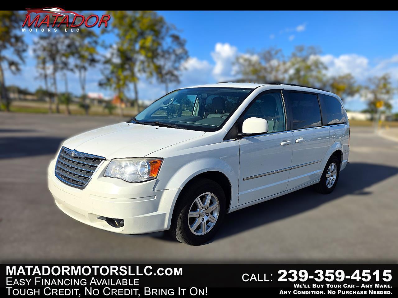 Chrysler Town & Country4Dr Wgn Touring - View 1