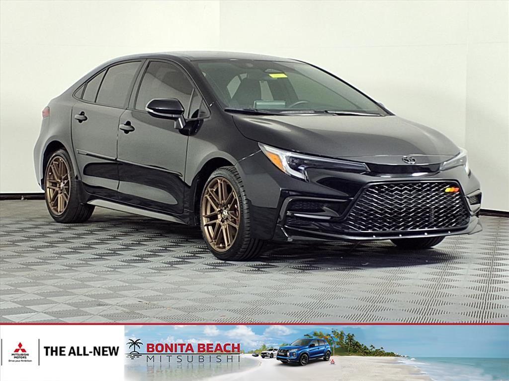 Toyota Corolla - View 1