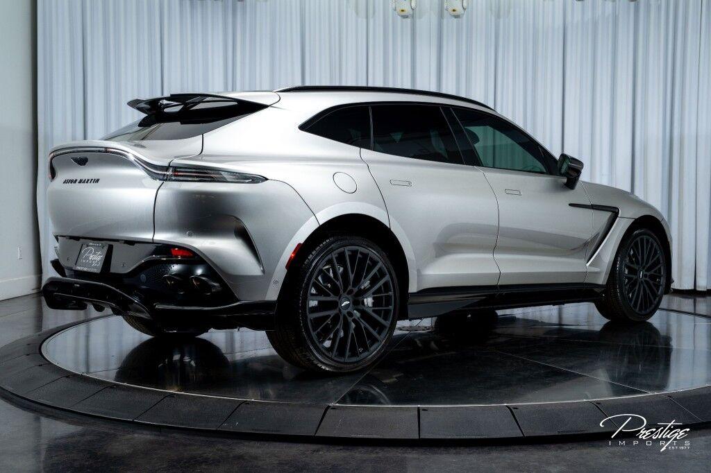 Aston Martin DBX - Thumbnail 18
