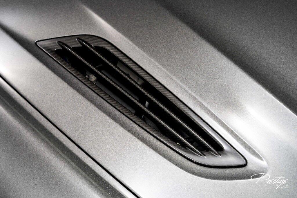 Aston Martin Vanquish - Thumbnail 5