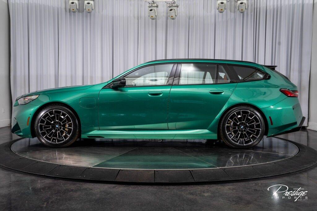 BMW M5 - Thumbnail 11