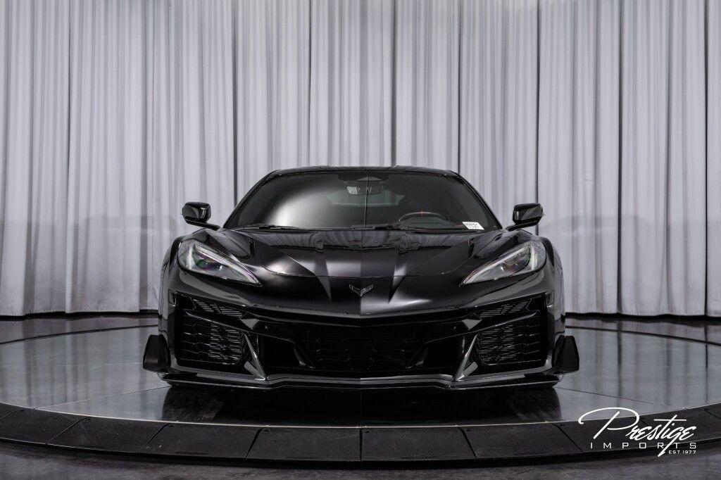 Chevrolet Corvette - Thumbnail 2