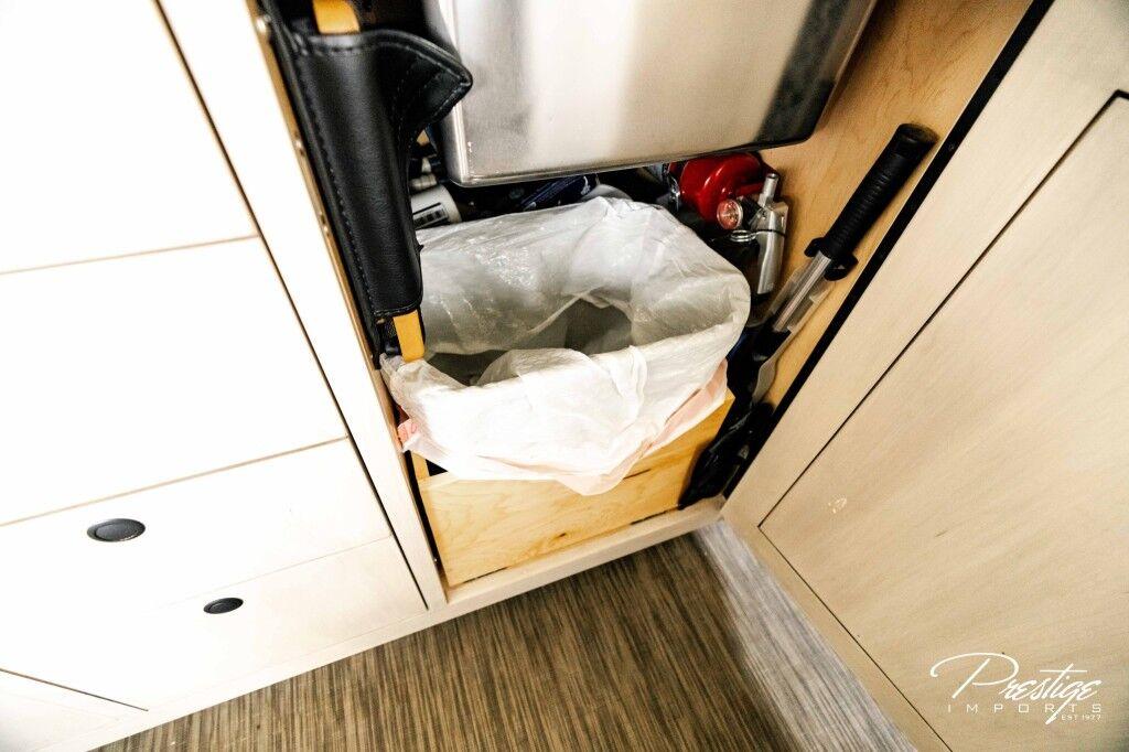 EarthRoamer XV-LTS - Thumbnail 14