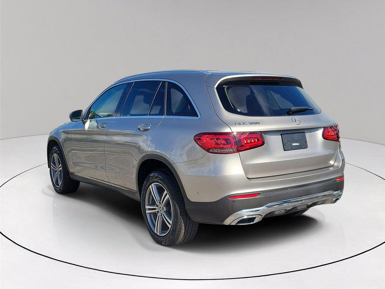 Mercedes-Benz Glc 300 - Thumbnail 5