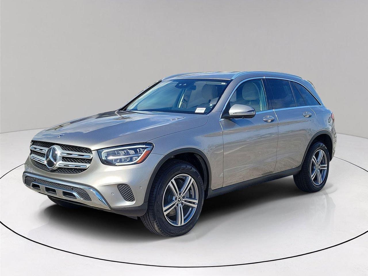 Mercedes-Benz Glc 300 - Thumbnail 4