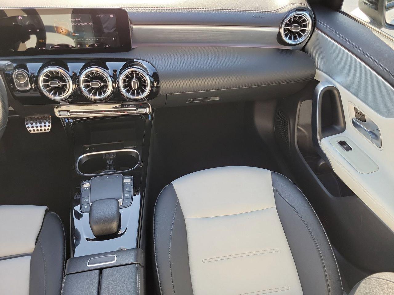 Mercedes-Benz Cla 250 - Thumbnail 16