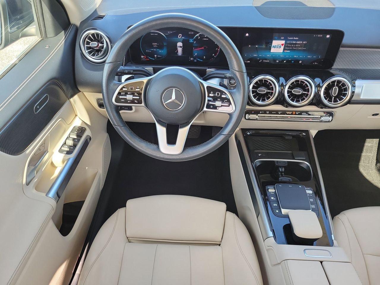 Mercedes-Benz Glb 250 - Thumbnail 15