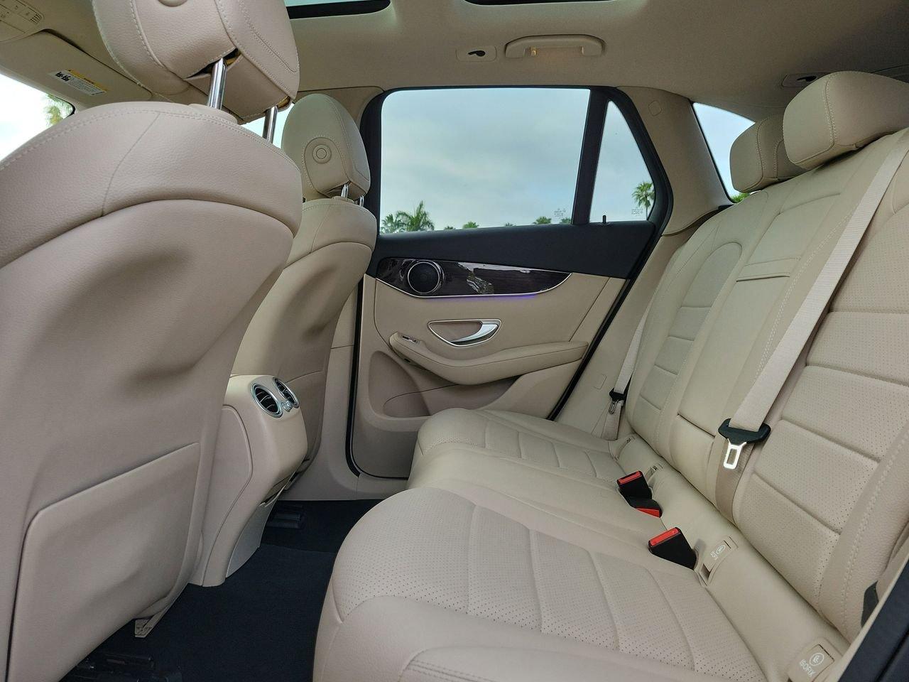 Mercedes-Benz Glc 300 - Thumbnail 14