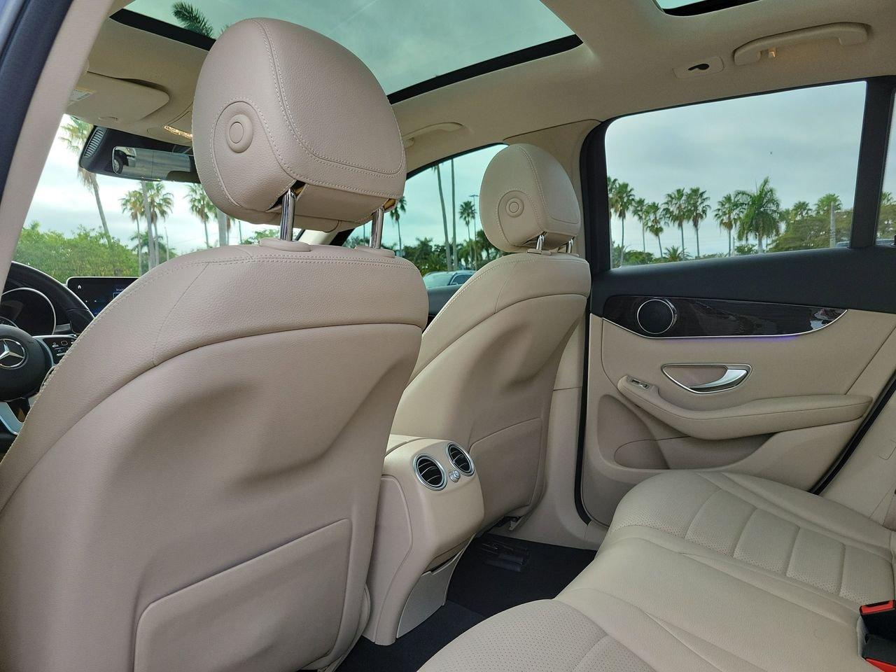 Mercedes-Benz Glc 300 - Thumbnail 15