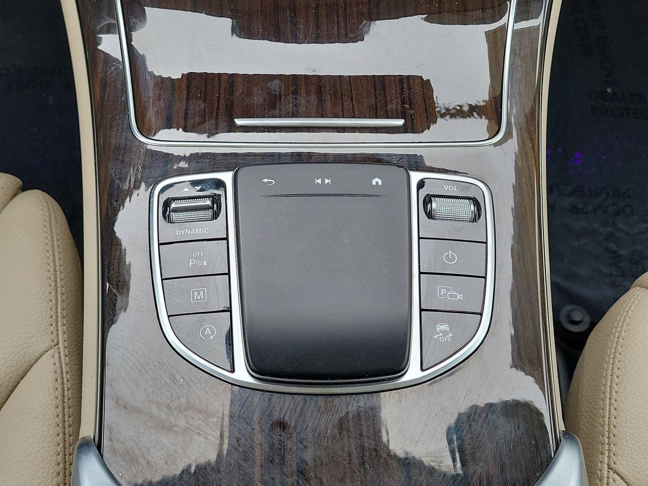 Mercedes-Benz Glc 300 - Thumbnail 19