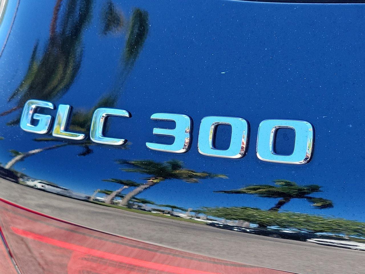 Mercedes-Benz Glc 300 - Thumbnail 8