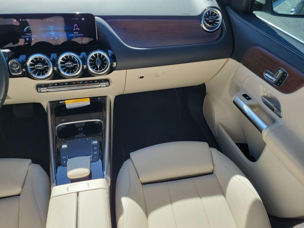 Mercedes-Benz Gla 250 - Thumbnail 17