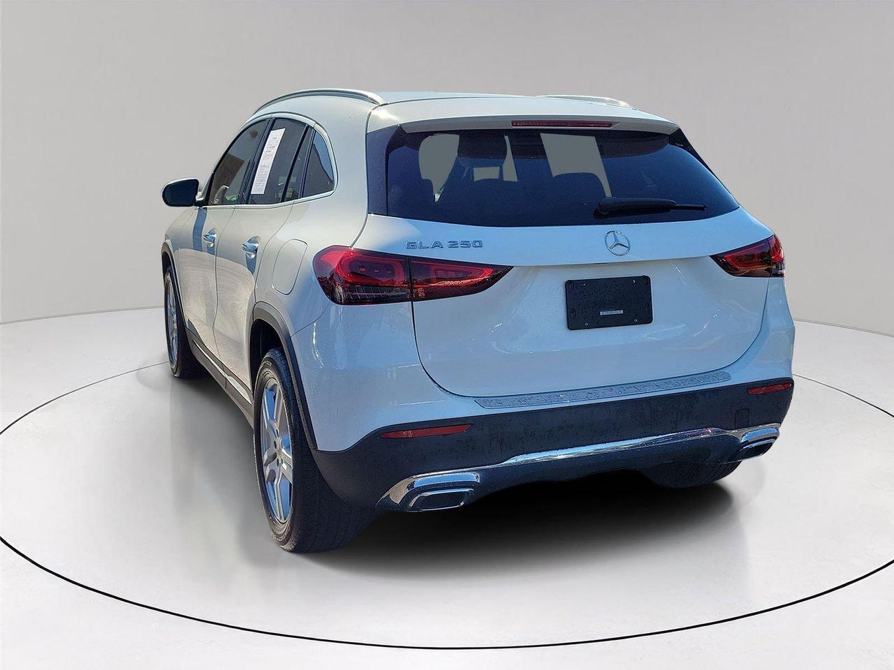 Mercedes-Benz Gla 250 - Thumbnail 5