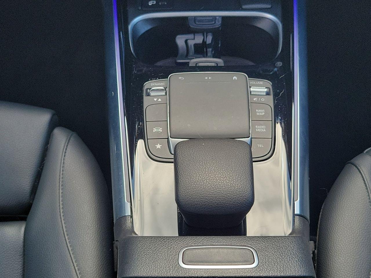 Mercedes-Benz Gla 250 - Thumbnail 20