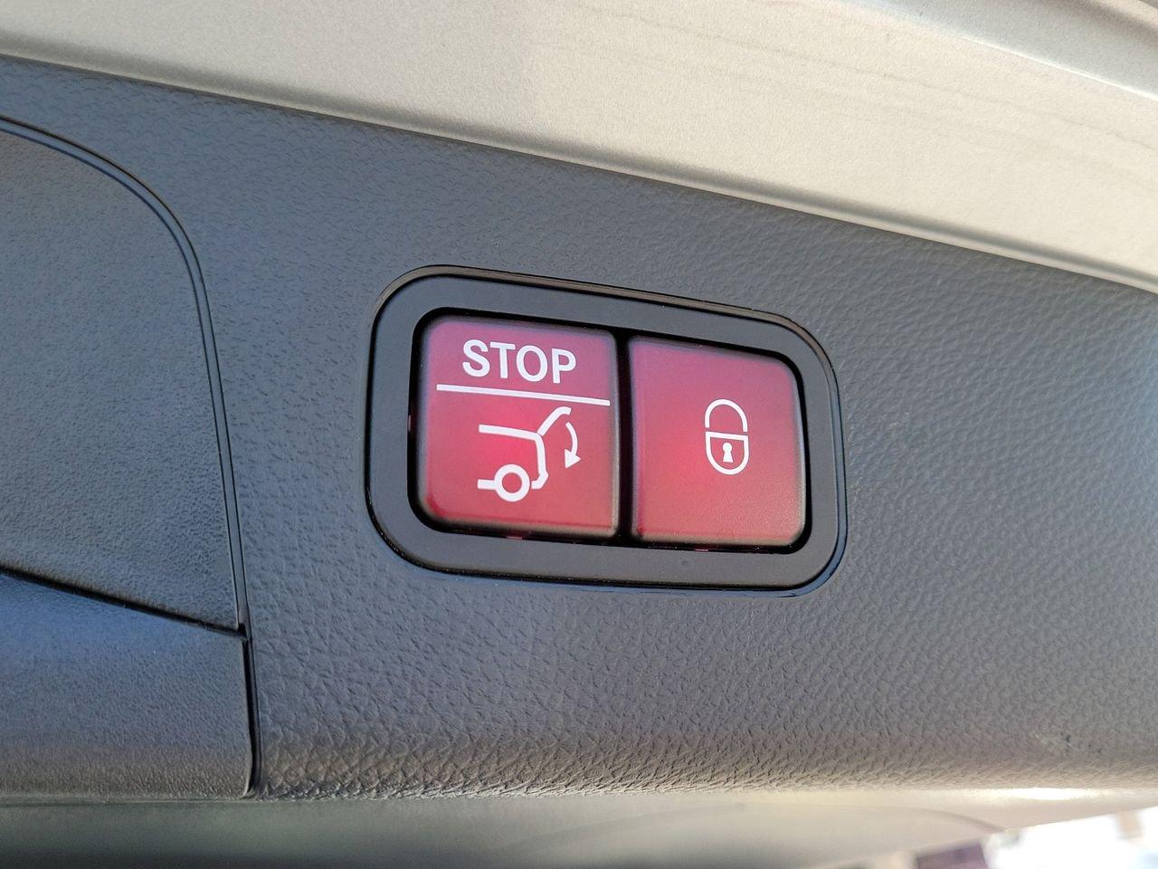 Mercedes-Benz Glc 300 - Thumbnail 10