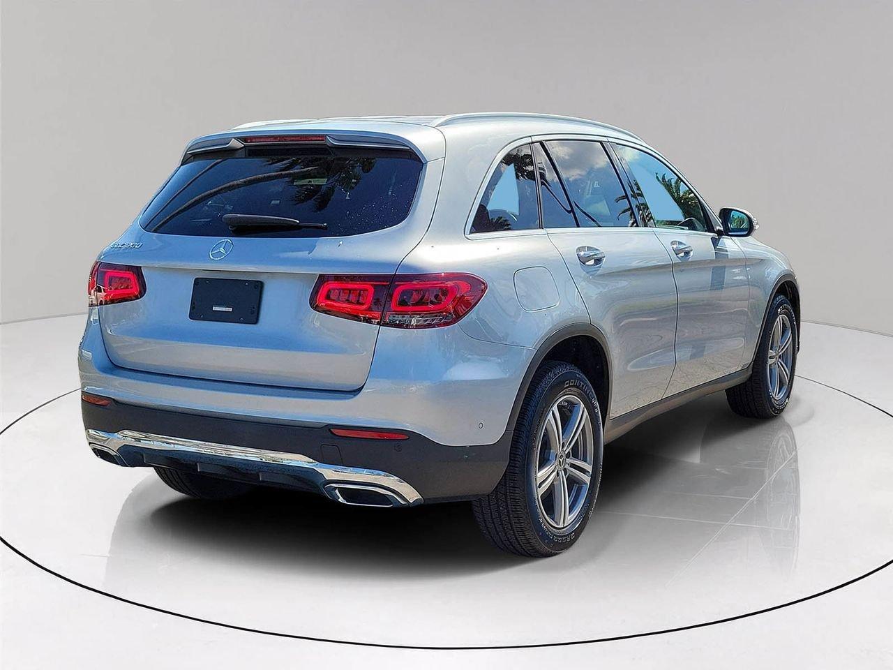 Mercedes-Benz Glc 300 - Thumbnail 7