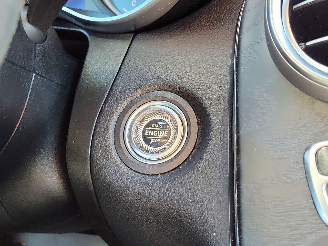 Mercedes-Benz Glc 300 - Thumbnail 19